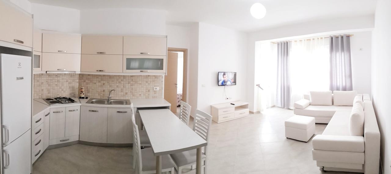 Saranda Apartments Appartamento